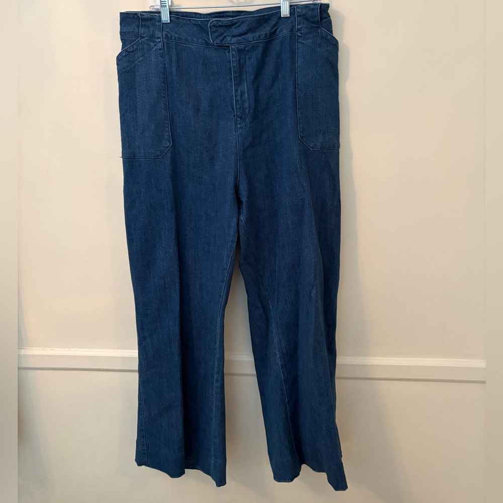 Ellos Women’s Plus Size Jean’s -Straight Leg - Pockets -NWOT —Sz32
